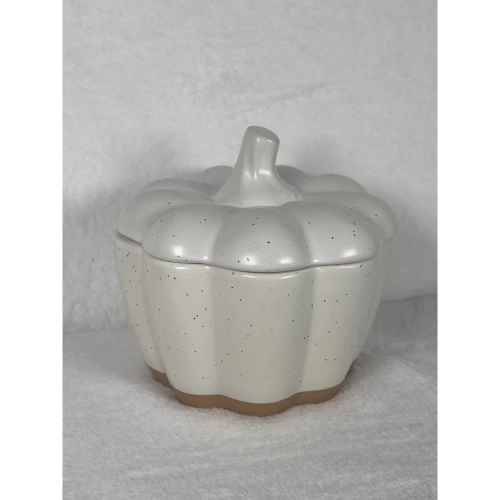 Threshold Pumpkin Lidded Cocotte Dish OS White Excellent Speckled Stoneware